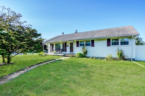 203 Vesper Ave, Middlesex, NJ 08846 photo 1