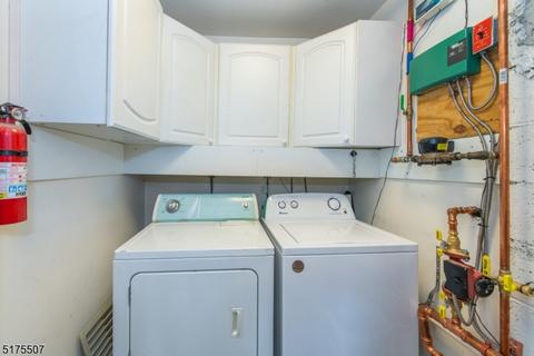 11 Park Ave, Dover, NJ 07801 photo 9