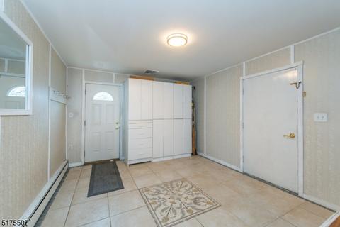11 Park Ave, Dover, NJ 07801 photo 3