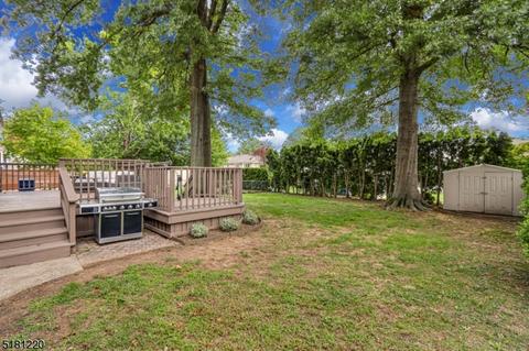 37 Post Rd, Clark, NJ 07066 photo 5