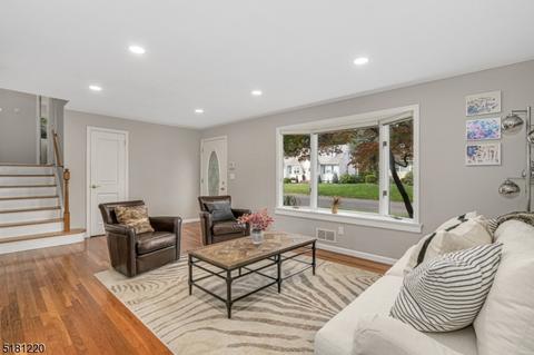 37 Post Rd, Clark, NJ 07066 photo 14