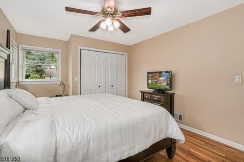 37 Post Rd, Clark, NJ 07066 photo 19