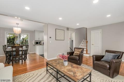 37 Post Rd, Clark, NJ 07066 photo 15