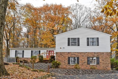 27 Ann St, Dover, NJ 07801 photo 1