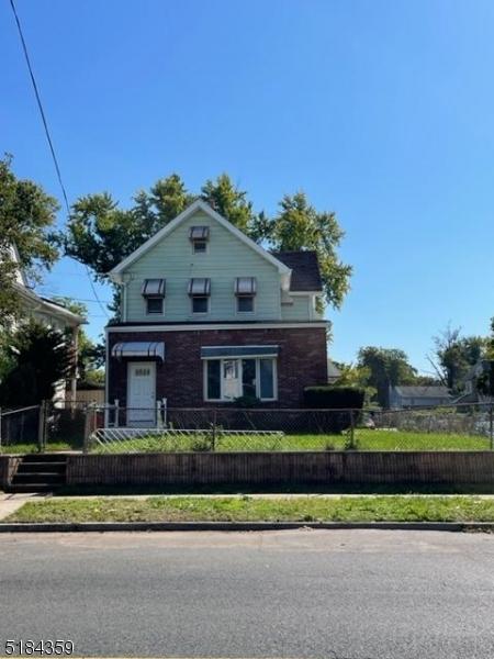 941 W 4th St, Plainfield, NJ 07063 photo 1