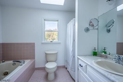 19 Jocelyn Ct, Hampton, NJ 08827 photo 26