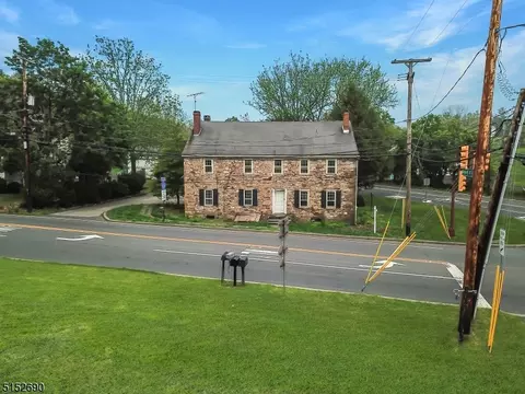 362 Pittstown Rd, Alexandria, NJ 08867