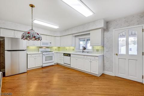 29 Mountain Ave, Summit, NJ 07901 photo 18
