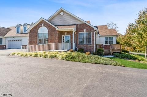 113 Samson Dr, Flemington, NJ 08822 photo 1
