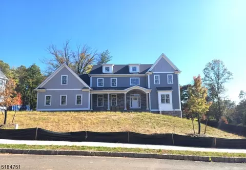 2 Whitnacks Rd, Bridgewater, NJ 08807