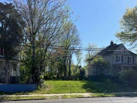 305 Grant Ave, Plainfield, NJ 07060 photo 1