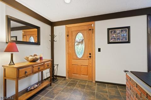 44 Colonial Ter, Springfield, NJ 07081 photo 2