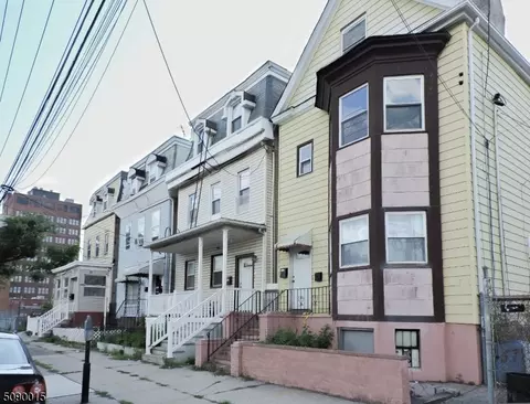 138 Jefferson Ave #2, Elizabeth, NJ 07201