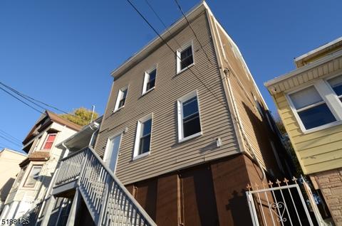 30 N 6th St #2, Paterson, NJ 07522