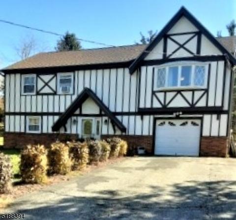 2 Rolling View Dr, Hackettstown, NJ 07840 photo 1