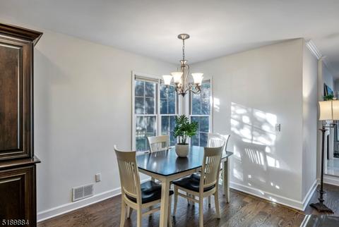 16 Lowell Dr, Wayne, NJ 07470 photo 11
