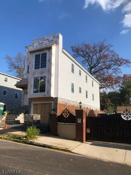 240 Lincoln Ave, Newark, NJ 07104