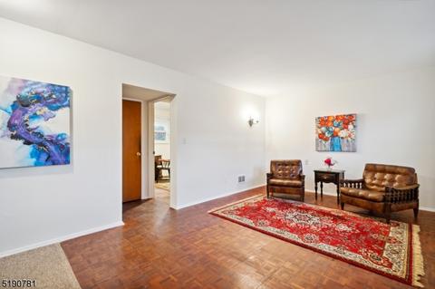 3 Eileen Ct, Wharton, NJ 07885 photo 4