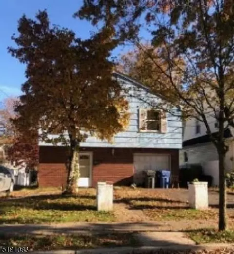 93 Park Ave, Englewood, NJ 07631