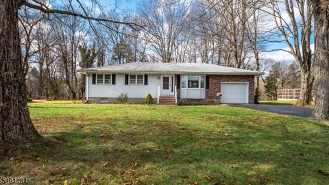 15 John St, Hackettstown, NJ 07840 photo 1