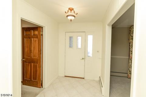 8 Mockingbird Rd, Hackettstown, NJ 07840 photo 3