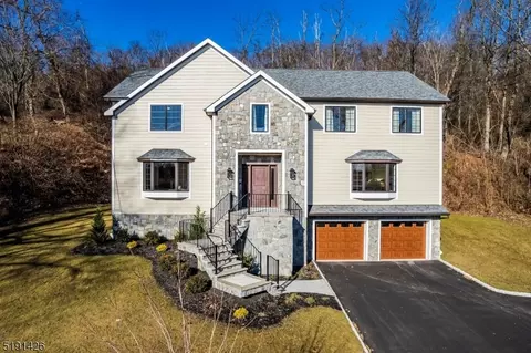 580 River Rd, Chatham Twp, NJ 07928