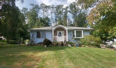 18 Daugherty Ave, Gillette, NJ 07933 photo 1