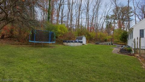 379 North Dr, North Plainfield, NJ 07060 photo 29