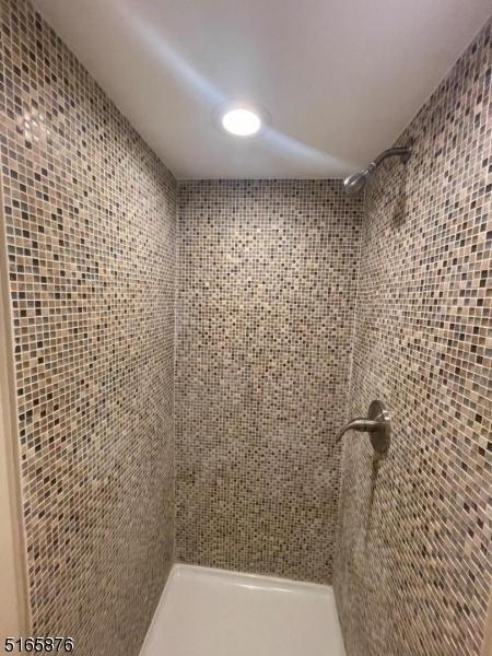 497 W Anderson St, Hackensack, NJ 07601 photo 17