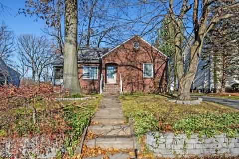 174 Glen Ave, Midland Park, NJ 07432