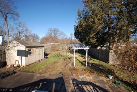 104 Cap Ln, Middlesex, NJ 08846 photo 18