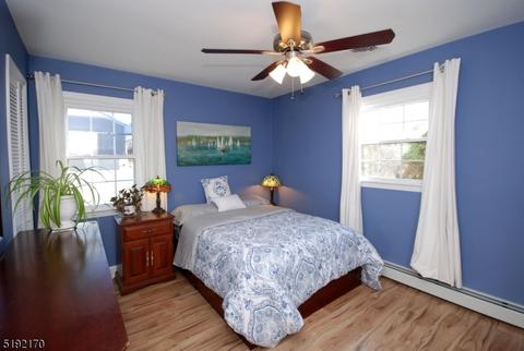 104 Cap Ln, Middlesex, NJ 08846 photo 10