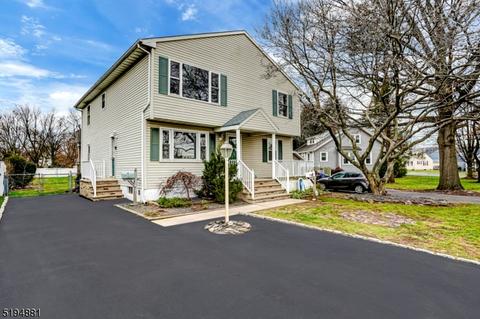 4 Hooker Ave, Middlesex, NJ 08846 photo 1