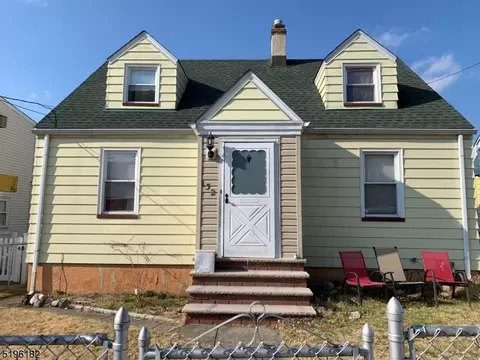 130 Van Riper Ave, Clifton, NJ 07011