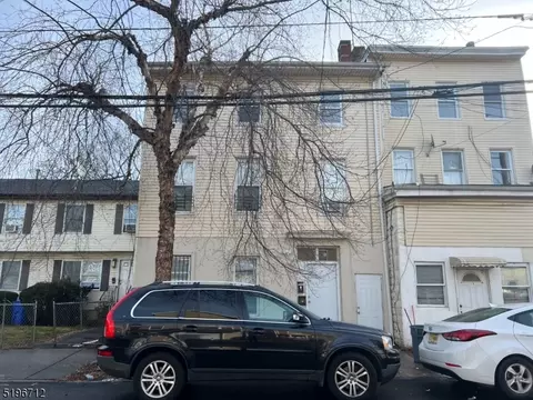 94 N Main St, Paterson, NJ 07522