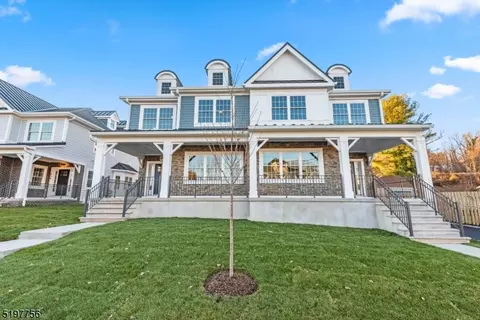 39 Park Ave #A, Summit, NJ 07901