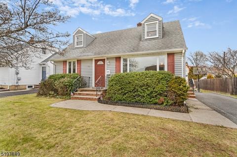 63 Cornell Dr, Clark, NJ 07066 photo 1