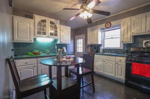 623 John St, Plainfield, NJ 07060 photo 5