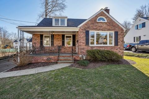 40 Locust Dr, Summit, NJ 07901
