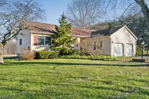 443 Perrineville, Hightstown, NJ 08520