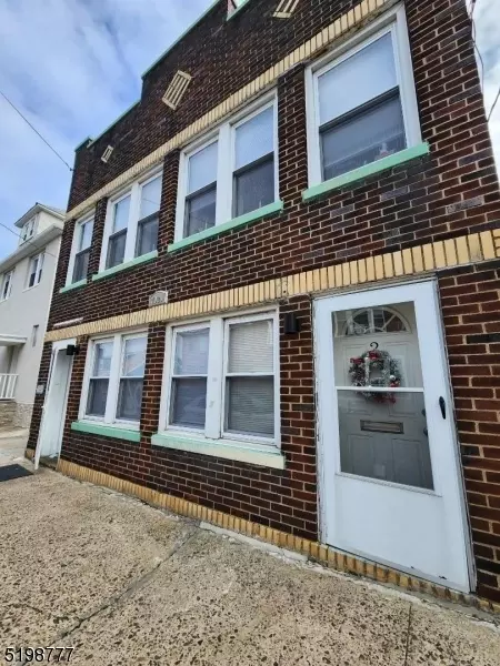 7020 Durham Ave, North Bergen, NJ 07047