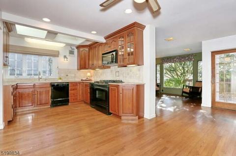 534 Closter Dock Rd, Closter, NJ 07624 photo 11