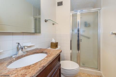235 Prospect Ave #3C, Hackensack, NJ 07601 photo 12