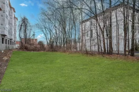 76 Ridgedale Ave, Morristown Town, NJ 07927