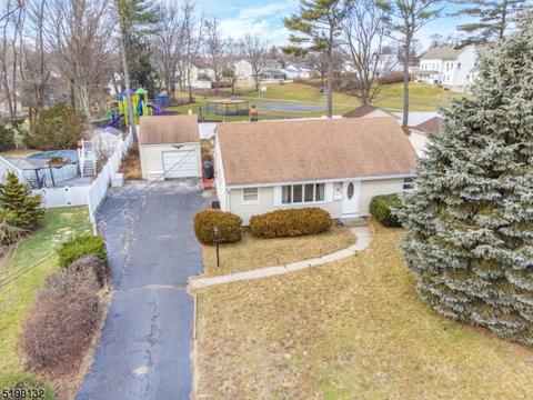 48 Leonard Ter, Wayne, NJ 07470 photo 3