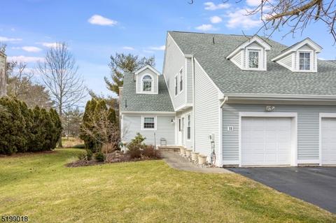 11 Cable Ct, Montville, NJ 07045