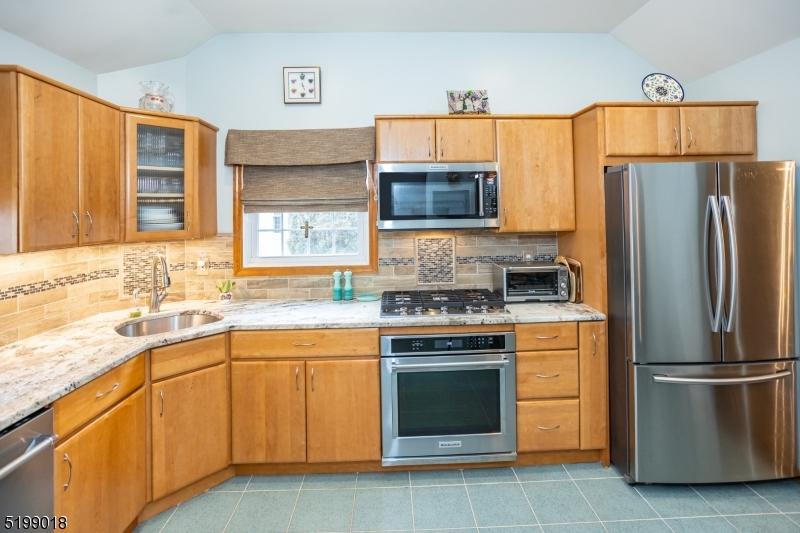  11 Cable Ct, Montville, NJ 07045 photo 10
