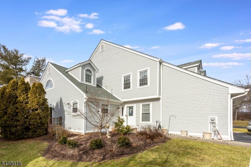  11 Cable Ct, Montville, NJ 07045 photo 2