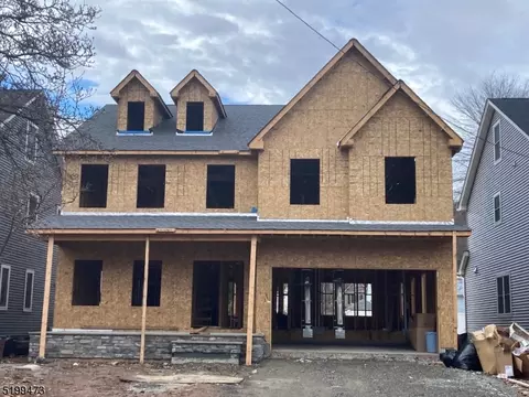 2227 Rhoda Pl, Scotch Plains, NJ 07076