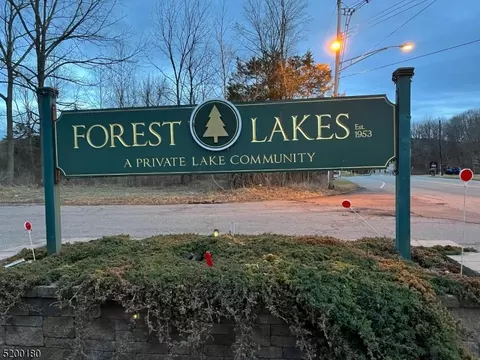 171 Forest Lake Dr, Byram Twp, NJ 07821